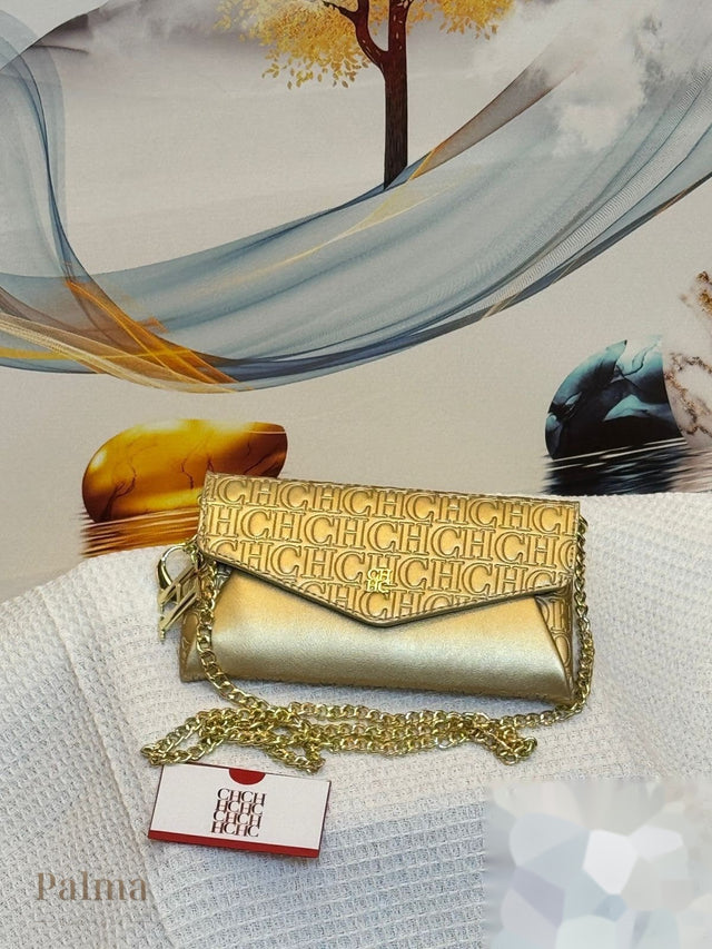 Carolina Herrera Bag | Envelope Crossbody Gold