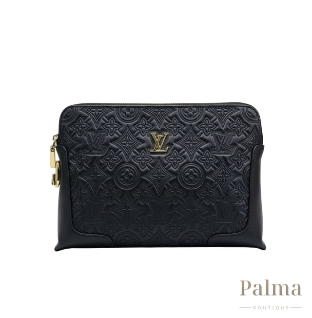 Louis Vuitton Bag | Pouch Black