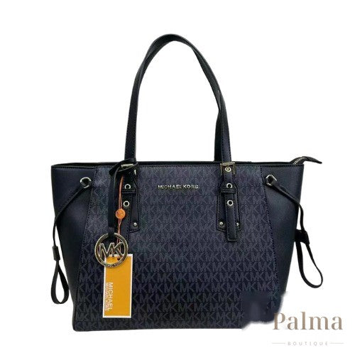 Michael Kors Bag | Signature Voyager Black